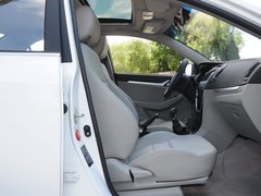 2015款 1.3T 手动 尊贵型