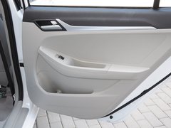 2015款 1.3T 手动 尊贵型