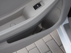 2015款 1.3T 手动 尊贵型