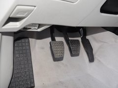 2015款 1.3T 手动 尊贵型