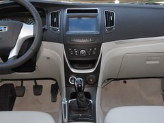 2015款 1.3T 手动 尊贵型
