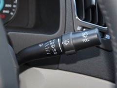 2015款 1.3T 手动 尊贵型