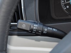 2015款 1.3T 手动 尊贵型