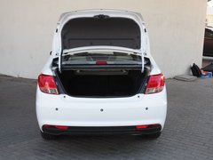 2015款 1.3T 手动 尊贵型
