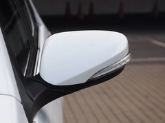 2015款 1.3T 手动 尊贵型