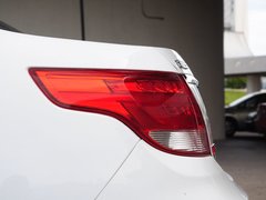 2015款 1.3T 手动 尊贵型