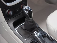 2015款 1.3T 手动 尊贵型