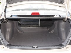 2015款 1.3T 手动 尊贵型