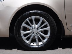 2015款 1.3T 手动 尊贵型