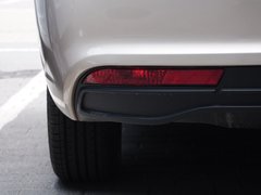 2015款 1.3T 手动 尊贵型