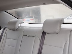 2015款 1.3T 手动 尊贵型