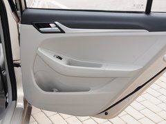 2015款 1.3T 手动 尊贵型