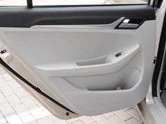 2015款 1.3T 手动 尊贵型