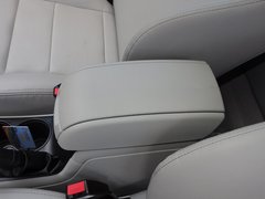 2015款 1.3T 手动 尊贵型