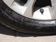 2015款 1.3T 手动 尊贵型