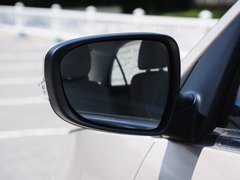 2015款 1.3T 手动 尊贵型