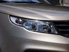 2015款 1.3T 手动 尊贵型