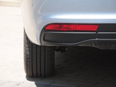 2015款 1.3T 手动 尊贵型
