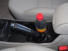 2015款 1.3T 手动 尊贵型
