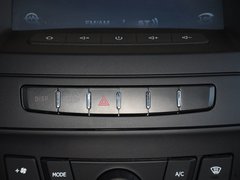 2015款 1.3T 手动 尊贵型