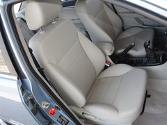 2015款 1.3T 手动 尊贵型