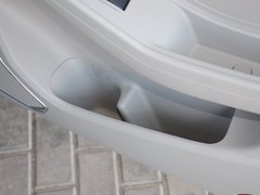 2015款 1.3T 手动 尊贵型