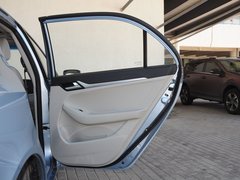 2015款 1.3T 手动 尊贵型