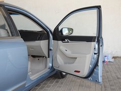 2015款 1.3T 手动 尊贵型