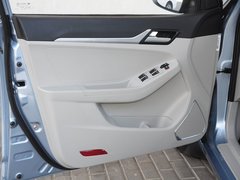 2015款 1.3T 手动 尊贵型