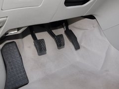 2015款 1.3T 手动 尊贵型
