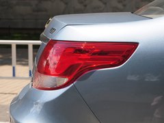 2015款 1.3T 手动 尊贵型