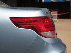 2015款 1.3T 手动 尊贵型