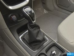 2015款 1.3T 手动 尊贵型
