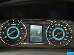 2015款 1.3T 手动 尊贵型