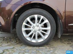 2015款 1.3T 手动 尊贵型