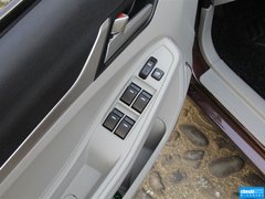 2015款 1.3T 手动 尊贵型