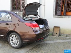 2015款 1.3T 手动 尊贵型