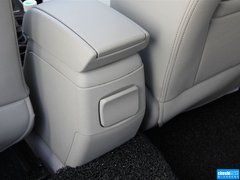 2015款 1.3T 手动 尊贵型