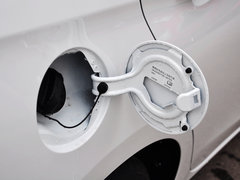 2015款 赛欧3 1.3L 手动 理想天窗版