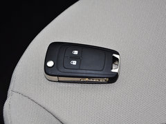 2015款 赛欧3 1.3L 手动 理想天窗版