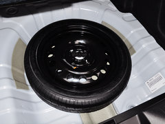 2015款 赛欧3 1.3L 手动 理想天窗版