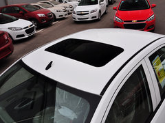 2015款 赛欧3 1.3L 手动 理想天窗版