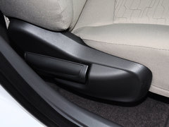 2015款 赛欧3 1.3L 手动 理想天窗版
