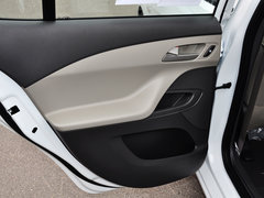 2015款 赛欧3 1.3L 手动 理想天窗版