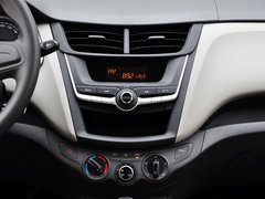 2015款 赛欧3 1.3L 手动 理想天窗版
