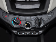 2015款 赛欧3 1.3L 手动 理想天窗版