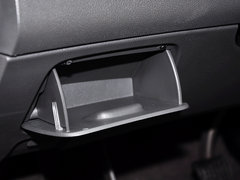 2015款 赛欧3 1.3L 手动 理想天窗版
