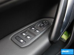2015款 1.6T 自动 睿驰版