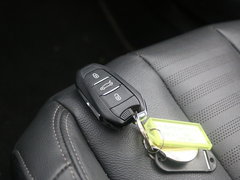 2015款 1.6T 自動(dòng) 睿馳版