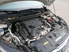 2015款 1.6T 自動(dòng) 睿馳版